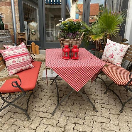 Gaestehaus Sellemols Ferienwohnung Korbmacher Heuchelheim-Klingen ภายนอก รูปภาพ