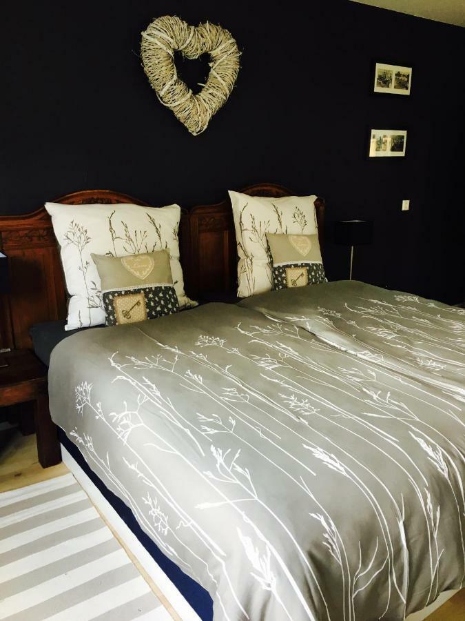 Gaestehaus Sellemols Ferienwohnung Korbmacher Heuchelheim-Klingen ภายนอก รูปภาพ